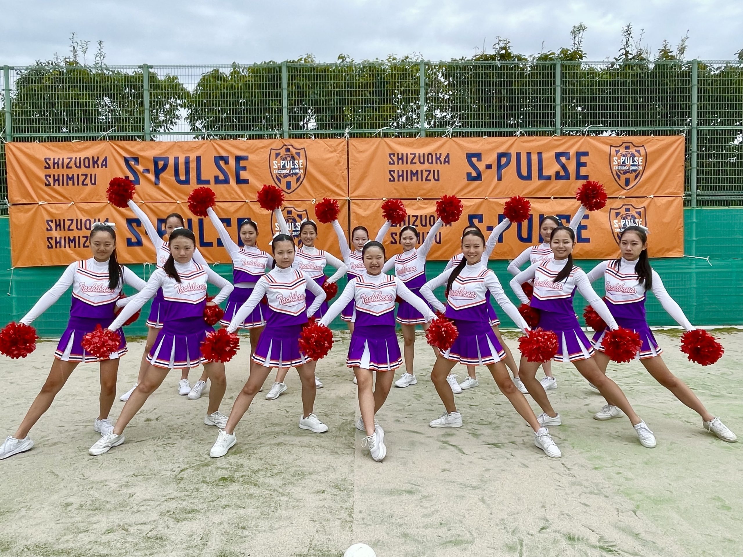 チアリーダー部